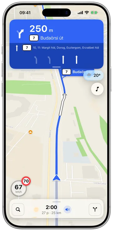 A WAIVR motoron navigál: a következő kanyar, a sávok, a sebesség és az út korlátja a térképen