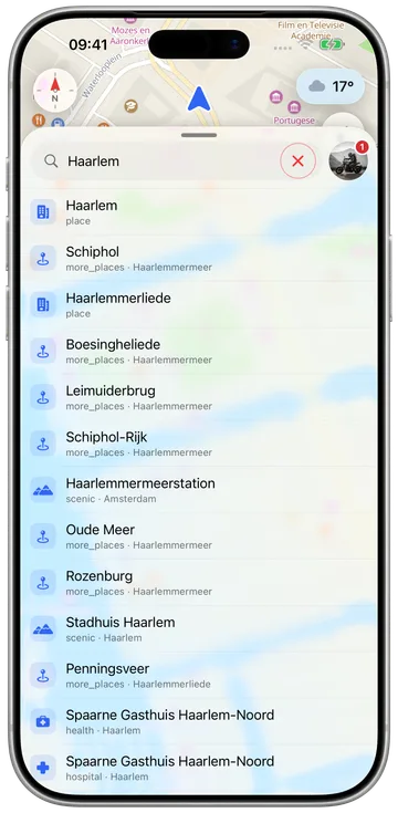Een landenpakket geïnstalleerd op de telefoon: kaarten, routes en flitserdata, offline
